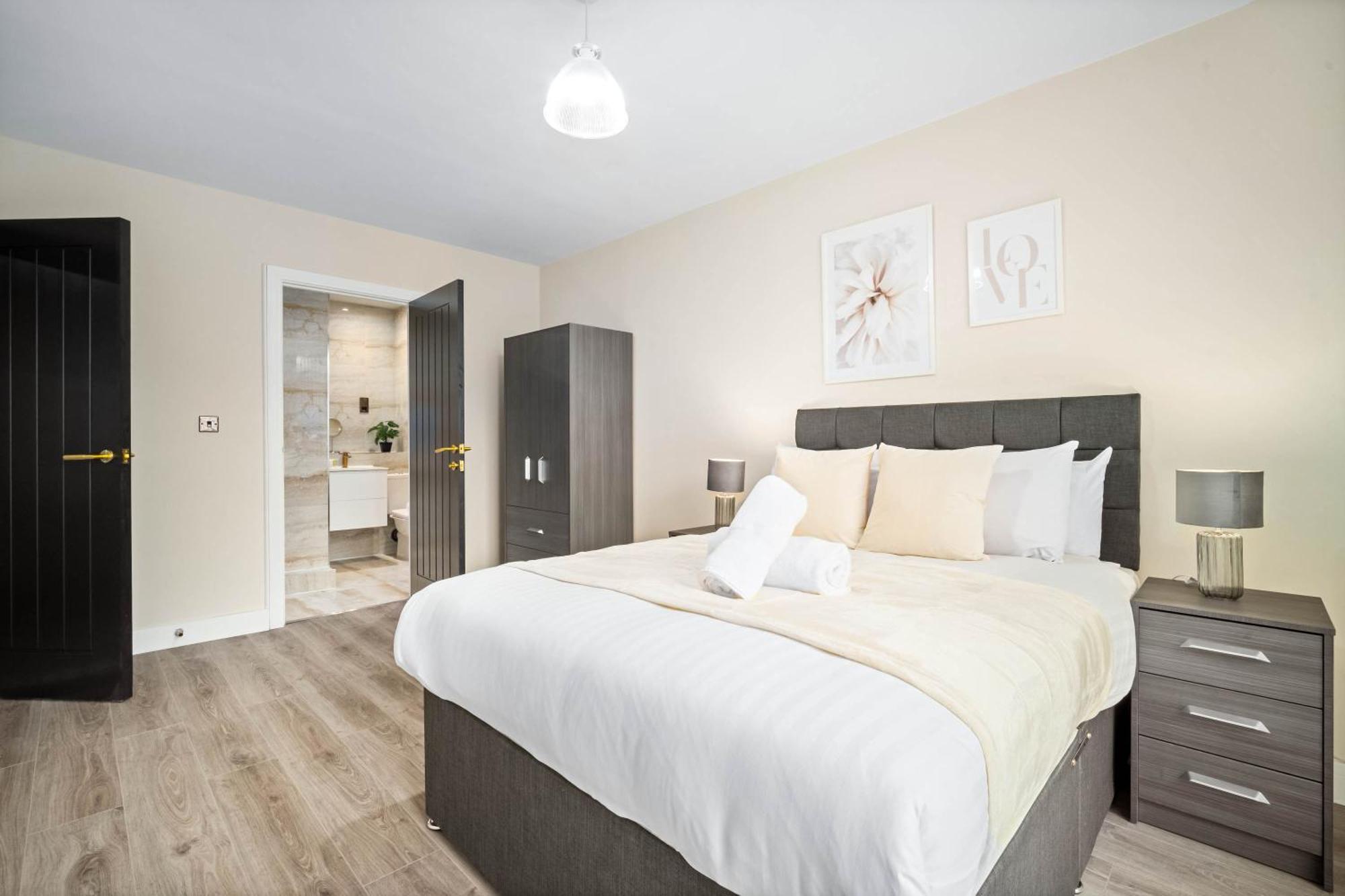 ברמינגהאם Brand New Luxury Apartment - 2 Bedroom - City Centre - Jq - Wifi - Netflix - 10Ah מראה חיצוני תמונה